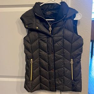 Michael Kors Vest Zip &Button Size Small